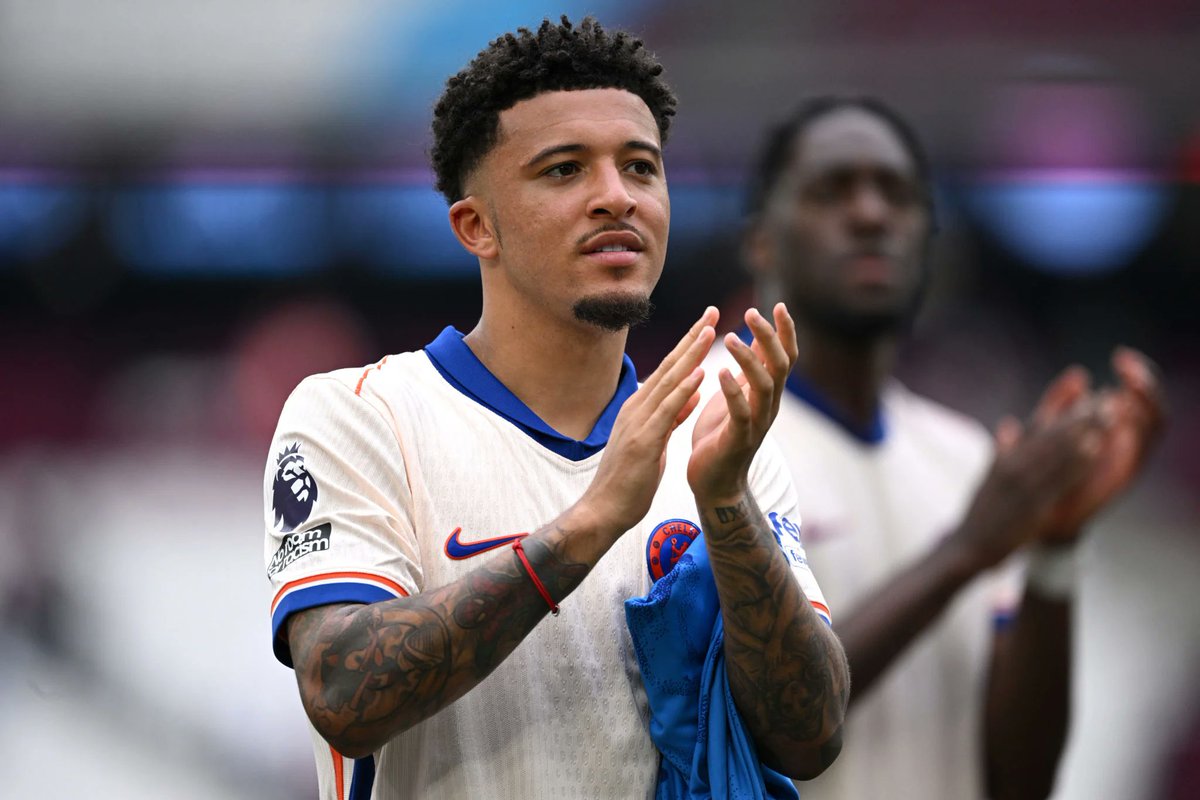 Napoli sporting director Giovanni Manna has now come out and set the record straight around Man United winger Jadon Sancho… 🗣️🎙️

🔗 unitedinfocus.com/transfer-news/…