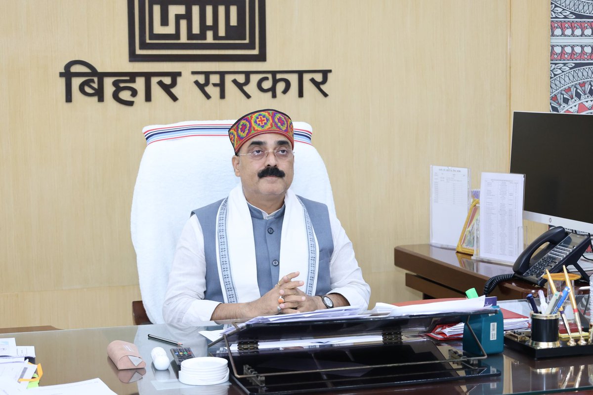 Patna Metro Rail Corporation (@pmrclofficial) on Twitter photo рд╢рд╣рд░ рдХреЛ рдФрд░ рд╕рд╢рдХреНрдд рдмрдирд╛рдиреЗ рдХреА рдУрд░ рдПрдХ рдФрд░ рдХрджрдо тАУ рдкрдЯрдирд╛ рдореЗрдЯреНрд░реЛ рдореЗрдВ рдорд╛рдирдиреАрдп рдордВрддреНрд░реА ,рд╢реНрд░реА рдЬрд┐рдмреЗрд╢ рдХреБрдорд╛рд░ рдХреА рдЧрд╣рд░реА рдкреНрд░рддрд┐рдмрджреНрдзрддрд╛!
рдкрдЯрдирд╛ рдореЗрдЯреНрд░реЛ рдкрд░рд┐рдпреЛрдЬрдирд╛ рдХреА рдкреНрд░рд╛рдердорд┐рдХрддрд╛ рдХреЙрд░рд┐рдбреЛрд░ рдкрд░ рдХрд╛рд░реНрдп рдХреЛ рддреЗрдЬрд╝реА рд╕реЗ рдкреВрд░рд╛ рдХрд░рдиреЗ рдХреЗ рдирд┐рд░реНрджреЗрд╢ - рдорд╛рдирдиреАрдп рдордВрддреНрд░реА, рдирдЧрд░ рд╡рд┐рдХрд╛рд╕ рдПрд╡рдВ рдЖрд╡рд╛рд╕ рд╡рд┐рднрд╛рдЧ, рд╢реНрд░реА рдЬрд┐рдмреЗрд╢ рдХреБрдорд╛рд░
рдЖрдЬ, рдирдЧрд░ рд╡рд┐рдХрд╛рд╕ рдПрд╡рдВ рдЖрд╡рд╛рд╕ рд╢рд╣рд░ рдХреЛ рдФрд░ рд╕рд╢рдХреНрдд рдмрдирд╛рдиреЗ рдХреА рдУрд░ рдПрдХ рдФрд░ рдХрджрдо тАУ рдкрдЯрдирд╛ рдореЗрдЯреНрд░реЛ рдореЗрдВ рдорд╛рдирдиреАрдп рдордВрддреНрд░реА ,рд╢реНрд░реА рдЬрд┐рдмреЗрд╢ рдХреБрдорд╛рд░ рдХреА рдЧрд╣рд░реА рдкреНрд░рддрд┐рдмрджреНрдзрддрд╛!
рдкрдЯрдирд╛ рдореЗрдЯреНрд░реЛ рдкрд░рд┐рдпреЛрдЬрдирд╛ рдХреА рдкреНрд░рд╛рдердорд┐рдХрддрд╛ рдХреЙрд░рд┐рдбреЛрд░ рдкрд░ рдХрд╛рд░реНрдп рдХреЛ рддреЗрдЬрд╝реА рд╕реЗ рдкреВрд░рд╛ рдХрд░рдиреЗ рдХреЗ рдирд┐рд░реНрджреЗрд╢ - рдорд╛рдирдиреАрдп рдордВрддреНрд░реА, рдирдЧрд░ рд╡рд┐рдХрд╛рд╕ рдПрд╡рдВ рдЖрд╡рд╛рд╕ рд╡рд┐рднрд╛рдЧ, рд╢реНрд░реА рдЬрд┐рдмреЗрд╢ рдХреБрдорд╛рд░
рдЖрдЬ, рдирдЧрд░ рд╡рд┐рдХрд╛рд╕ рдПрд╡рдВ рдЖрд╡рд╛рд╕