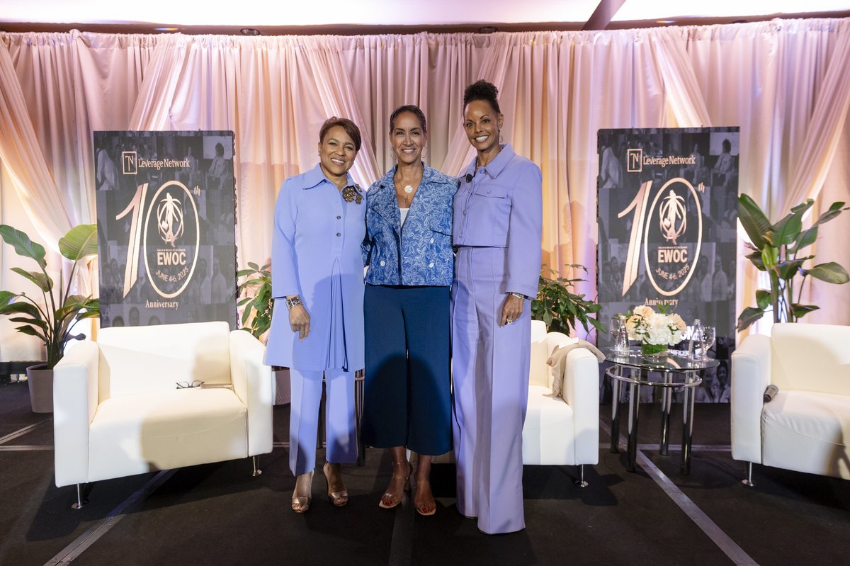 SpelmanPres's tweet image. It was an honor to speak at the Executive Women of Color Summit — a powerful space for growth, connection and purpose. I’m especially grateful for sharing the stage with my dear friend, board chair and fellow Spelman alumna Lovette Russell, C’83. True sisterhood endures.