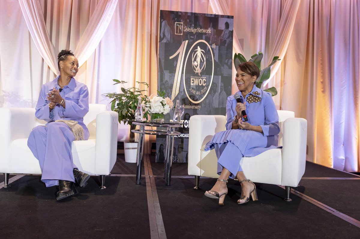 SpelmanPres's tweet image. It was an honor to speak at the Executive Women of Color Summit — a powerful space for growth, connection and purpose. I’m especially grateful for sharing the stage with my dear friend, board chair and fellow Spelman alumna Lovette Russell, C’83. True sisterhood endures.