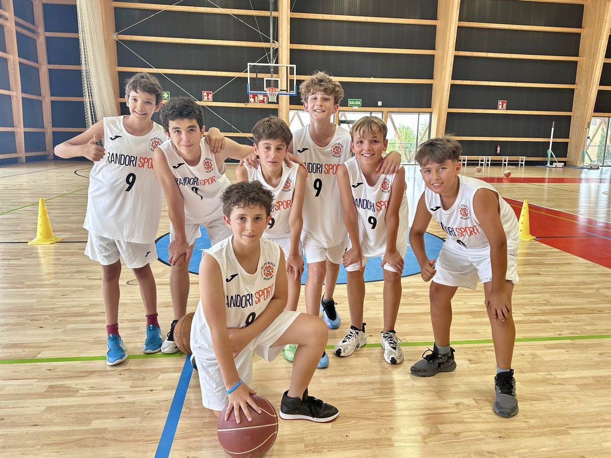 Felipe Reyes Academy 🏀 (@felipereyesacad) on Twitter photo Campus <a href="/9FelipeReyes/">Felipe Reyes</a> #2025 <a href="/Fun_Realmadrid/">Fundación Real Madrid</a> #Day1 🟣⚪️
🏀 Primer día de campus con mucho basket y mucha diversión en nuestras sedes de Madrid.
📍9 sedes en Madrid.
@randorisport | <a href="/ecatolicmadrid/">Esc. Católicas Madrid 🧡</a> | <a href="/DeportesECM/">DeportesECM</a> | <a href="/JomaSport/">Joma Sport</a> | <a href="/basketlover/">Endesa Basket Lover</a> Campus <a href="/9FelipeReyes/">Felipe Reyes</a> #2025 <a href="/Fun_Realmadrid/">Fundación Real Madrid</a> #Day1 🟣⚪️
🏀 Primer día de campus con mucho basket y mucha diversión en nuestras sedes de Madrid.
📍9 sedes en Madrid.
@randorisport | <a href="/ecatolicmadrid/">Esc. Católicas Madrid 🧡</a> | <a href="/DeportesECM/">DeportesECM</a> | <a href="/JomaSport/">Joma Sport</a> | <a href="/basketlover/">Endesa Basket Lover</a>