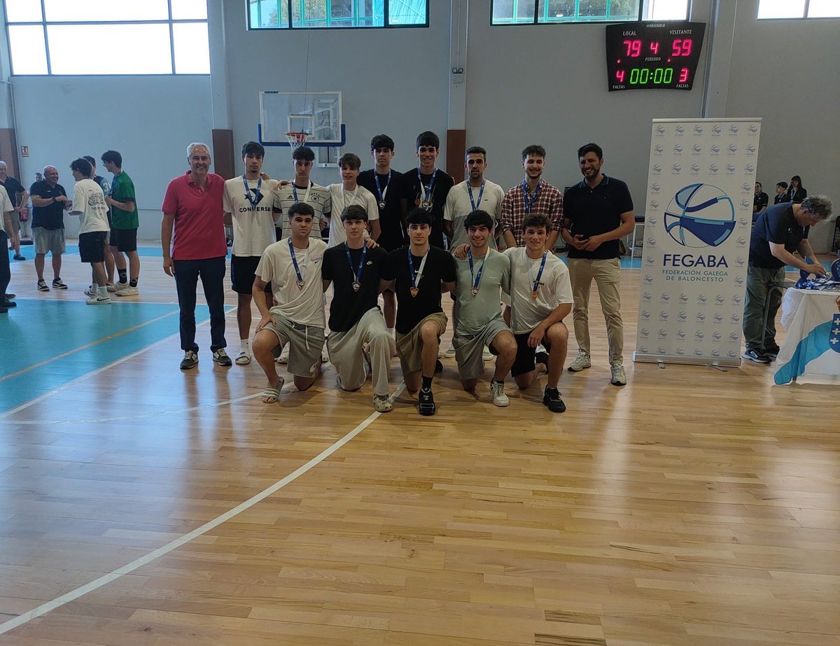 FGB (@fgb_baloncesto) on Twitter photo #FasesfinaisFEGABA 2️⃣4️⃣ - 2️⃣5️⃣
🔹Liga <a href="/Xunta/">Xunta de Galicia</a>
🔷Sub 2️⃣2️⃣ ⛹️
🥉 Clasificado 👉 CB Tui
4️⃣ Clasificado 👉🏻 Estudiantes Ponteveda
👏🤩
#𝐁𝐚𝐥𝐨𝐧𝐜𝐞𝐬𝐭𝐨𝐆𝐚𝐥𝐞𝐠𝐨
<a href="/UFEDEGA_/">UFEDEGA</a>
<a href="/ConsPresidencia/">Presidencia, Xustiza e Deportes</a> #FasesfinaisFEGABA 2️⃣4️⃣ - 2️⃣5️⃣
🔹Liga <a href="/Xunta/">Xunta de Galicia</a>
🔷Sub 2️⃣2️⃣ ⛹️
🥉 Clasificado 👉 CB Tui
4️⃣ Clasificado 👉🏻 Estudiantes Ponteveda
👏🤩
#𝐁𝐚𝐥𝐨𝐧𝐜𝐞𝐬𝐭𝐨𝐆𝐚𝐥𝐞𝐠𝐨
<a href="/UFEDEGA_/">UFEDEGA</a>
<a href="/ConsPresidencia/">Presidencia, Xustiza e Deportes</a>