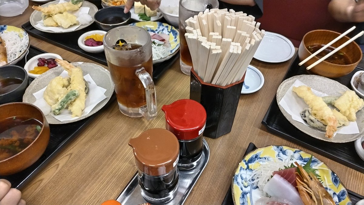 KugcKobe's tweet photo. 本日ご飯会を開催しました！
10人以上が参加し、大盛りあがりでした〜✨️✨️ https://t.co/7lhVQrOeG4