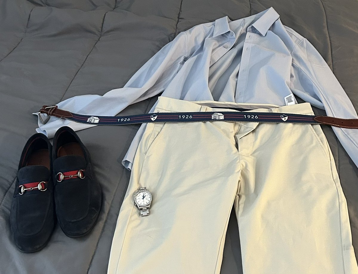 EmperorGJC100BC's tweet image. Mind if this white boy speaks a little 2012. Man this song is a fucking banger. Yes, that’s a rururemon dress shirt. Yes, lunch is provided today. Yes, I think I caught a cold in June. Any other questions. #haveaweek