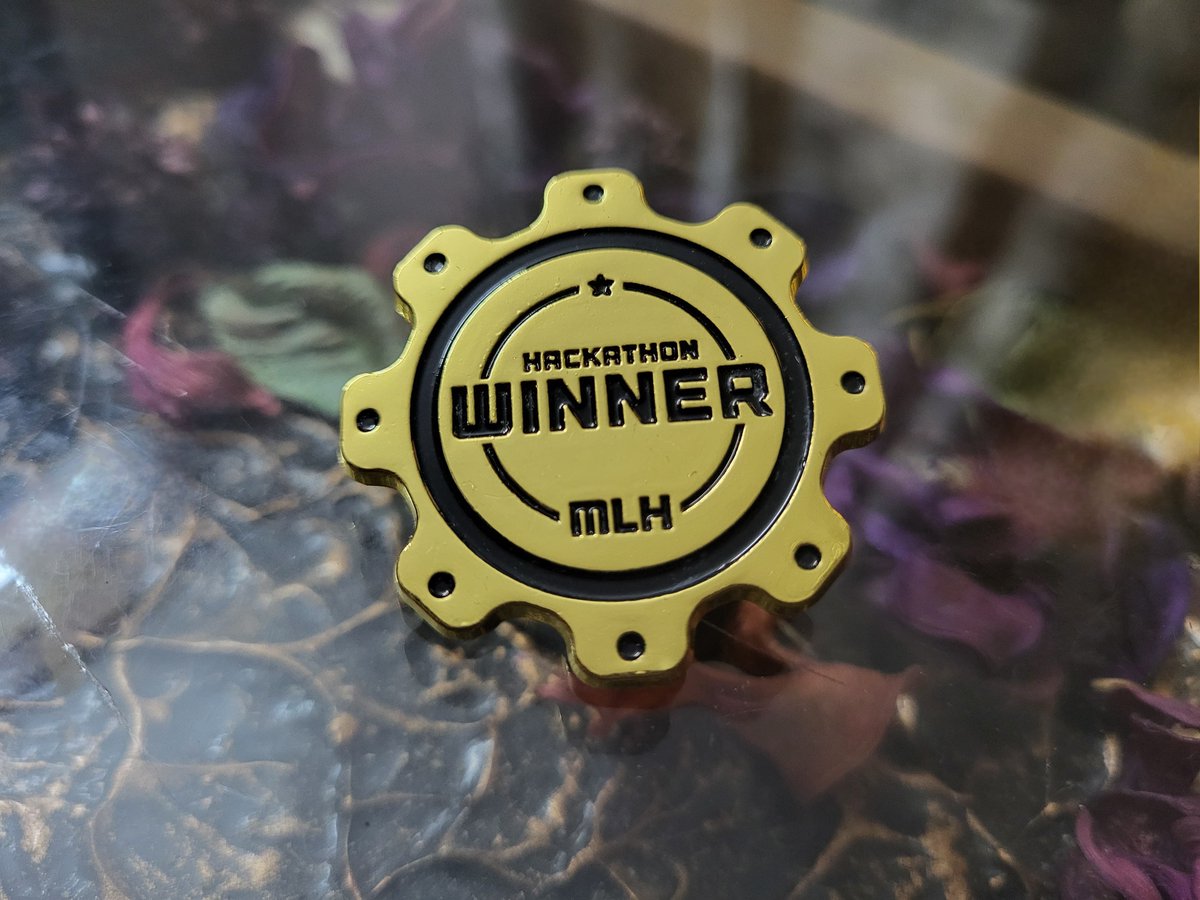 reejouu's tweet photo. 🥈 Team VOID – 1st Runners-Up @hack4bengal

Lost focus mid-study one too many times? Yeah, same here.

So we pulled an all-nighter (or two) and built MindSnap — your go to study sidekick.
Judges vibed. So did we.

"You can't escape the VOID."

#Hack4Bengal #MindSnap #TeamVOID https://t.co/cXJiqSjqHy