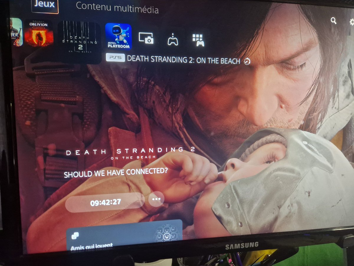 Le jeu que j attendais le plus cette année et l'attente arrive à sa fin. La nuit va être très courte voir blanche 🤣🤣 #DeathStranding2OnTheBeach #KojimaProductions ❤️