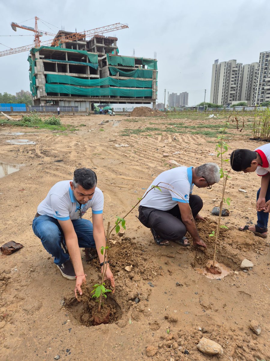 OfficialIPA's tweet image. 250 trees planted by Indian Plumbing Association Ahmedabad Chapter on 22nd June under Ek Ped Maa ke Naam!
#plantmoretrees #conservenature