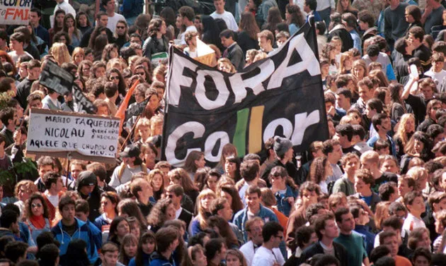 curiosidadafoco's tweet photo. #NesteDiaMasEm 1992
A Câmara dos Deputados aprova a abertura do processo de impeachment do presidente Fernando Collor.
#Impeachment #PolíticaBrasileira #HistóriaDoBrasil #FernandoCollor https://t.co/KIesfNE5ww