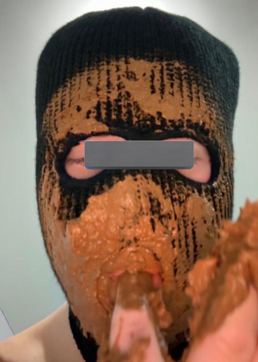 ScatBoi25's tweet photo. Come feed this piggy 

#scat #gayscat #shiteater #scatlover https://t.co/jV9jLC2TBj