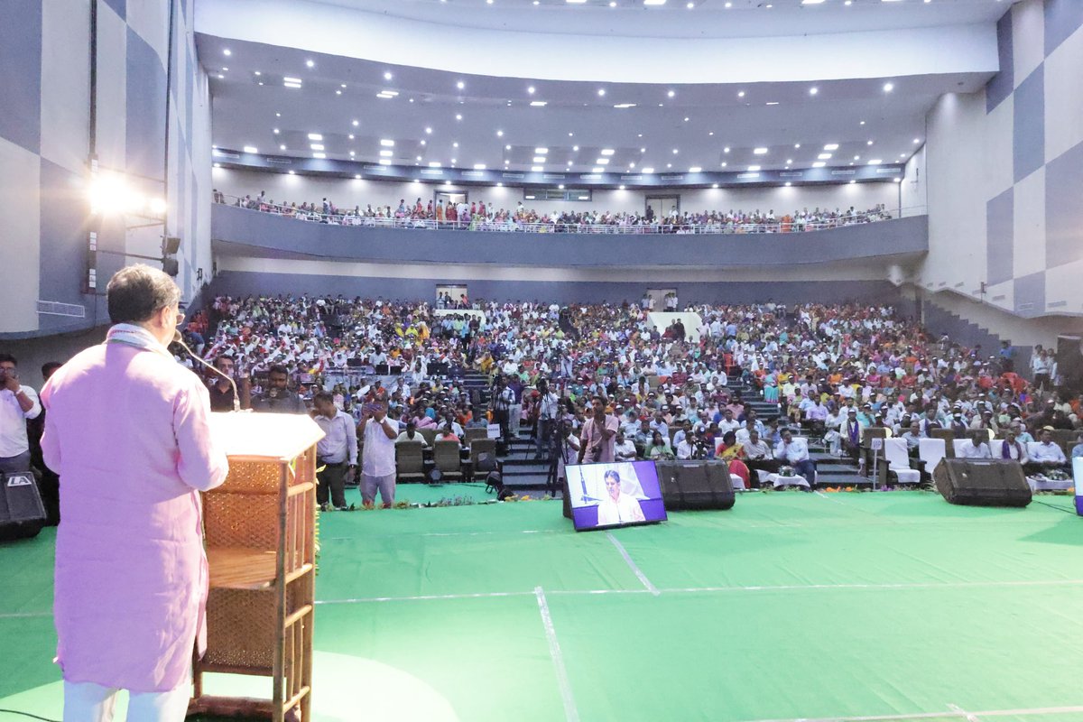 EduMinOfIndia's tweet photo. 🎉 Tripura Declared a Fully Literate State.      
          
Tripura has officially joined the list of Fully Literate States under the ULLAS – Nav Bharat Saaksharta Karyakram, becoming the 4th State/UT in India to achieve this milestone after Ladakh, Mizoram and Goa.

The declaration was made by Hon’ble Chief Minister Dr. Manik Saha on 23rd June 2025 at a state-level event held at Rabindra Satabarshiki Bhavan, Agartala, in the presence of senior dignitaries from the Government of India and the State Government.

📌 Key Highlights:
✅ Achieved a literacy rate of 95%
✅ Volunteer Teachers actively engaged
✅ Learning materials developed in Bengali, English, and Kokborok
✅ Learners certified through FLNAT with focus on Foundational literacy, digital literacy, financial literacy.

Tripura’s success reflects the spirit of Janbhagidari, Kartavyabodh, and effective grassroots mobilisation under the ULLAS scheme. The journey from 20.24% literacy in 1961 to Fully Literate State is a shining example of what collaborative governance and community commitment can achieve.

This landmark moment is a step forward towards building a Fully Literate Bharat and achieving the vision of a Viksit Bharat @ 2047. 🇮🇳

#TripuraFullyLiterate #ULLAS #JanJanSaakshar #KartavyaBodh #NEP2020 #AdultLiteracy #ViksitBharat2047 #FullyLiteratrBharat #EducationForAll