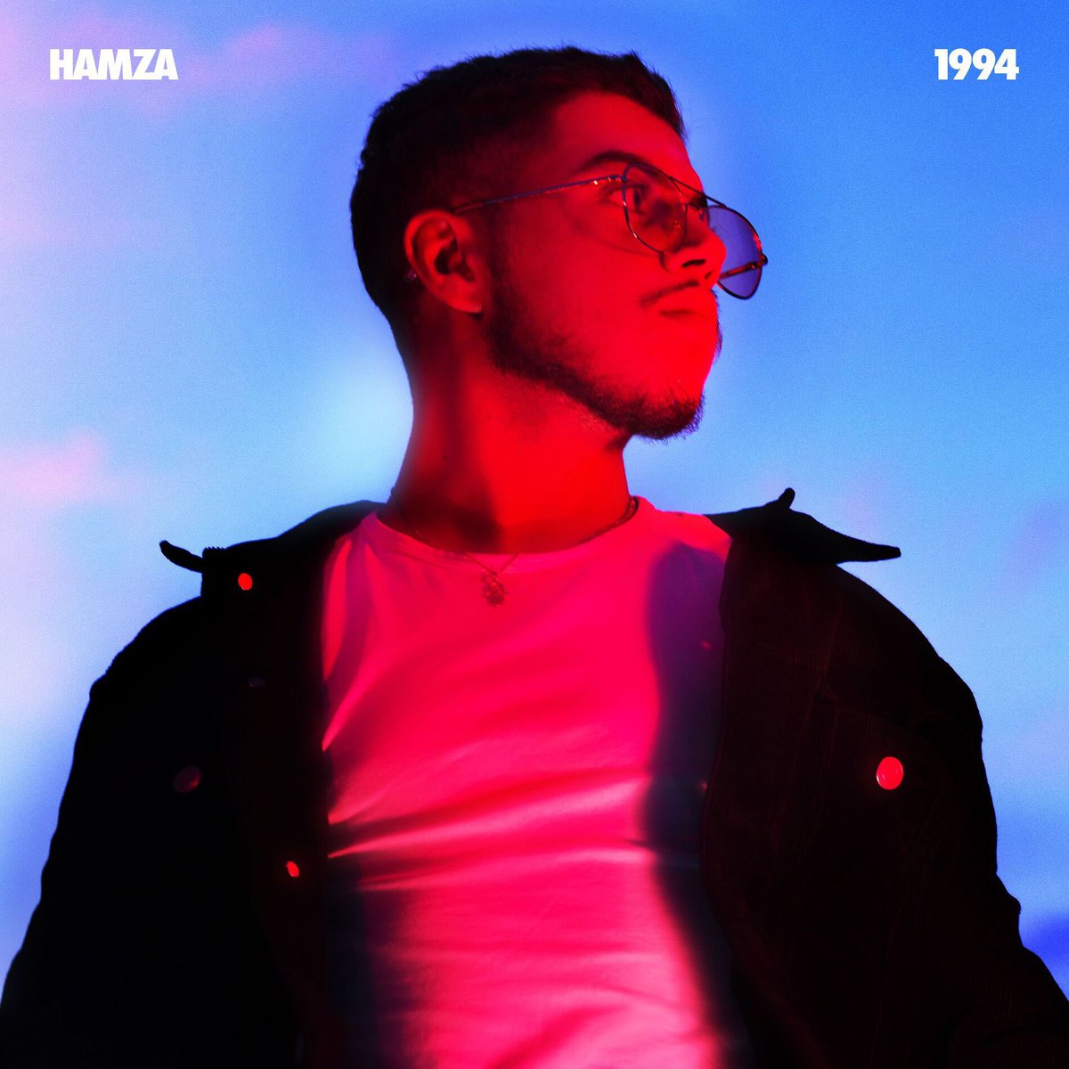HAMZA est certifié double disque de PLATINE avec « 1994» ! 💿💿

+ de 200 000 ventes 📈

Votre morceau préféré du projet ?