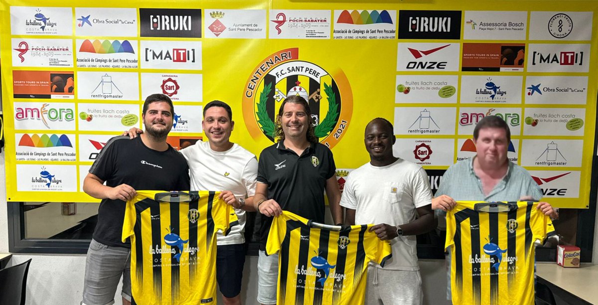 fcsantpere's tweet photo. FITXATGES I RENOVACIONS 
Incorporem 2 membres nous a la junta, ells són l'Aleix Font i l'Edu Olmos, on assumiran càrrecs importants juntament amb l'Agustí Guri.
Renovació del cos tècnic del 1r equip de 3a catalana, David Llach com a 1r entrenador i Alie Sowe com a 2n entrenador. https://t.co/58DQDMyAi1