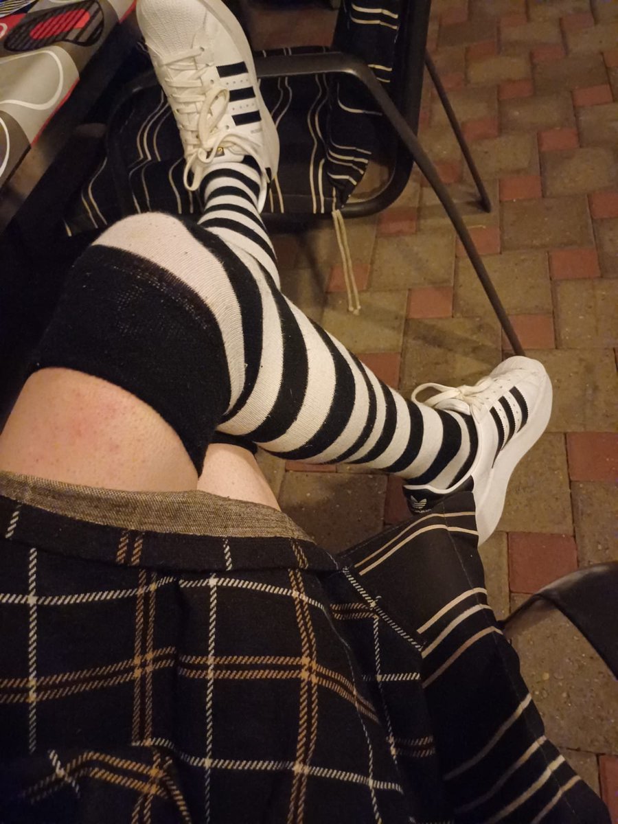 FemJulia's tweet photo. Love my skirt, too warm for pants!
#femboy #twink #FemBoys https://t.co/DO4yVBHj6B