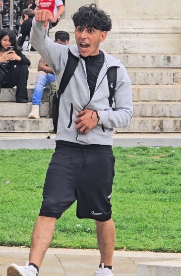 Message for officer C Heald (CRI/06A2/0015870/25 )
Word on the street is this assault suspect is named Ahmed Abbassi. I have no ability to confirm it. But thought best to share
<a href="/GMPCityCentre/">Manchester City Centre Police (GMP)</a>