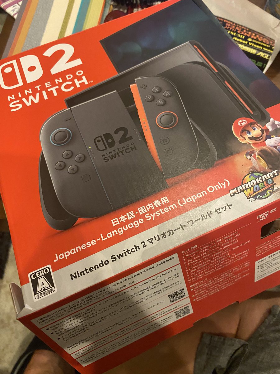estantan5's tweet photo. ニヤニヤw
ってさ、Switchのプロコン使えんのやね😂
考え甘過ぎたw
はい、課金しますねー https://t.co/9nl9r5eSyh