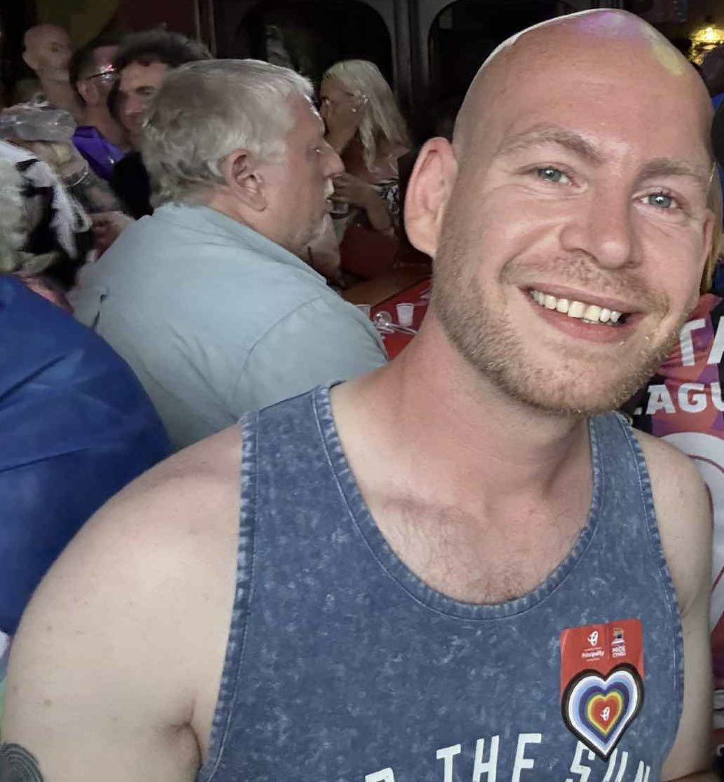 A rare photo of me showing my teeth #gayskinhead #gayscruff #gayotter