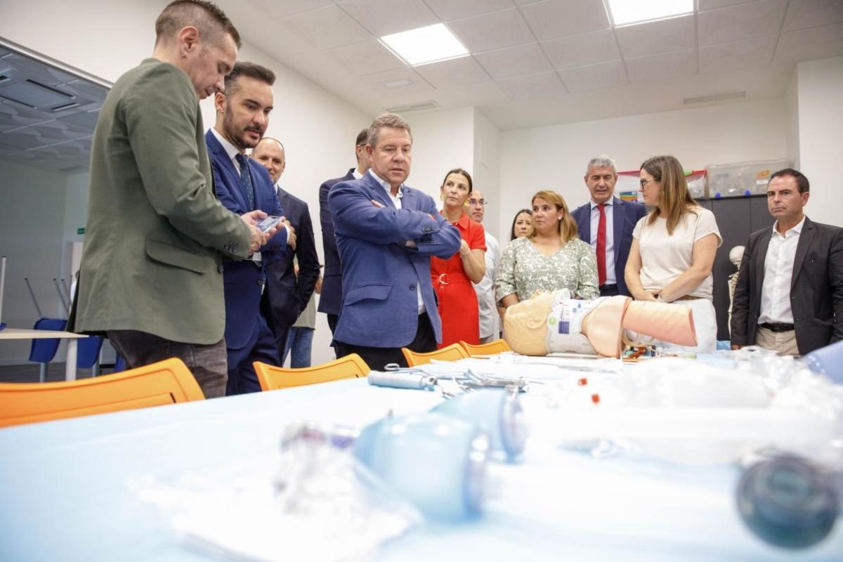 Se amplían los módulos de FP en Castilla-La Mancha: más de 215, 149 de nueva implantación

encastillalamancha.es/educacion-cat/…