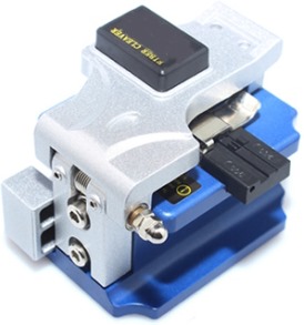 technxt_ea1's tweet image. ✂️ FC-6S Optical Fiber Cleaver – High-precision, compact &amp;amp; reliable!
✅ 36,000 cleaves
✅ 250–900µm coating
✅ 0.5° cleave angle
Ideal for splicing &amp;amp; maintenance.
🌐 technxt.com | 📞 7835003599
#FC6S #FiberCleaver #TECHNXT #FTTH #FiberTools