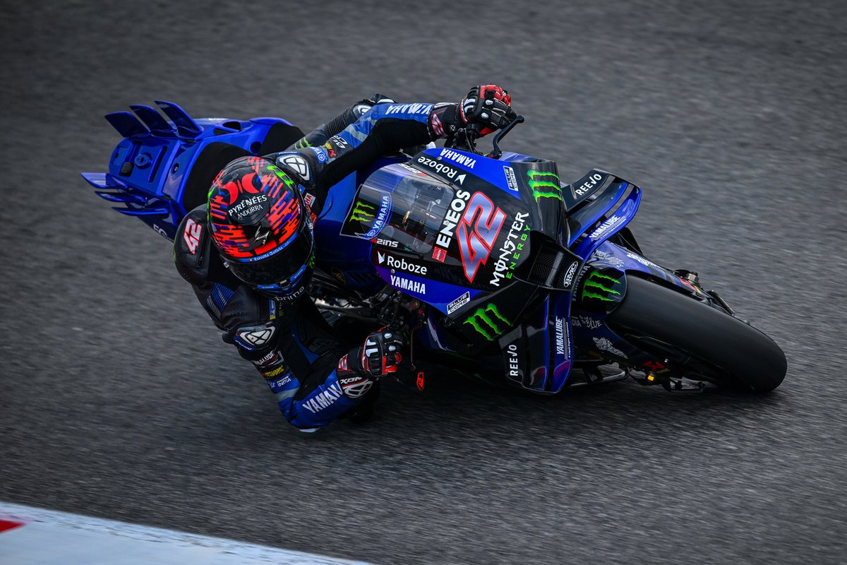 Pecco Bagnaia y Álex Rins disputaron su 220º gran premio mundialista para empatar a Dominique Aegerter en la 41ª plaza histórica

Rins participó por 132ª vez en una carrera de MotoGP para situarse como 19º piloto con más carreras, batiendo a Stefan Bradl (131)

#ItalianGP 🇮🇹