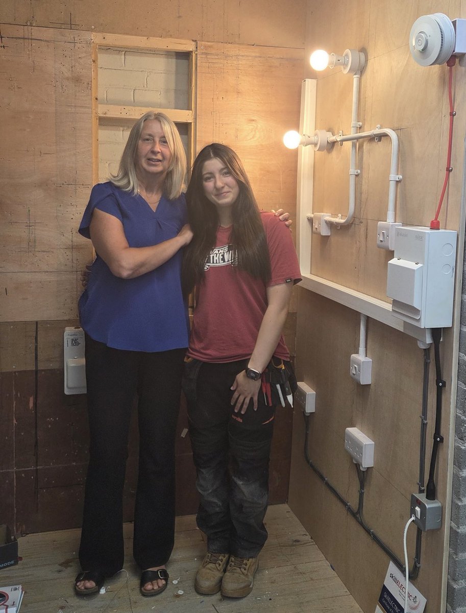 EWEdwardson's tweet photo. EWE were proud to support our 3rd stage apprentice, Lucy Telfer in the SkillElectric National Qualifying Heat last week! Amazing work. https://t.co/2OPsdyFoCZ