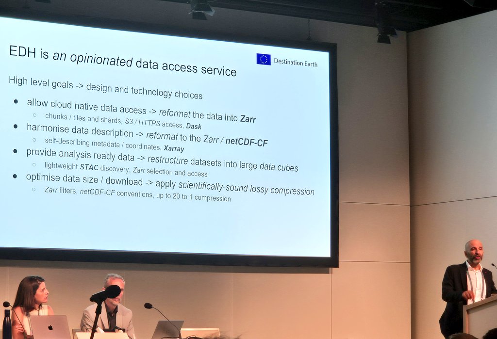 turner_briony's tweet photo. #DestinE has ambitious high level goals that allign with #climate modelling needs.
Data formats; #netCDF, #Zarr
The #climatechange adaptation #digitaltwin #ClimateDT includes a selection of scenarios, variables and time intervals. Find out more:
https://t.co/BPMtJYRyw6
#LPS25 https://t.co/Kw1BcCE0yr