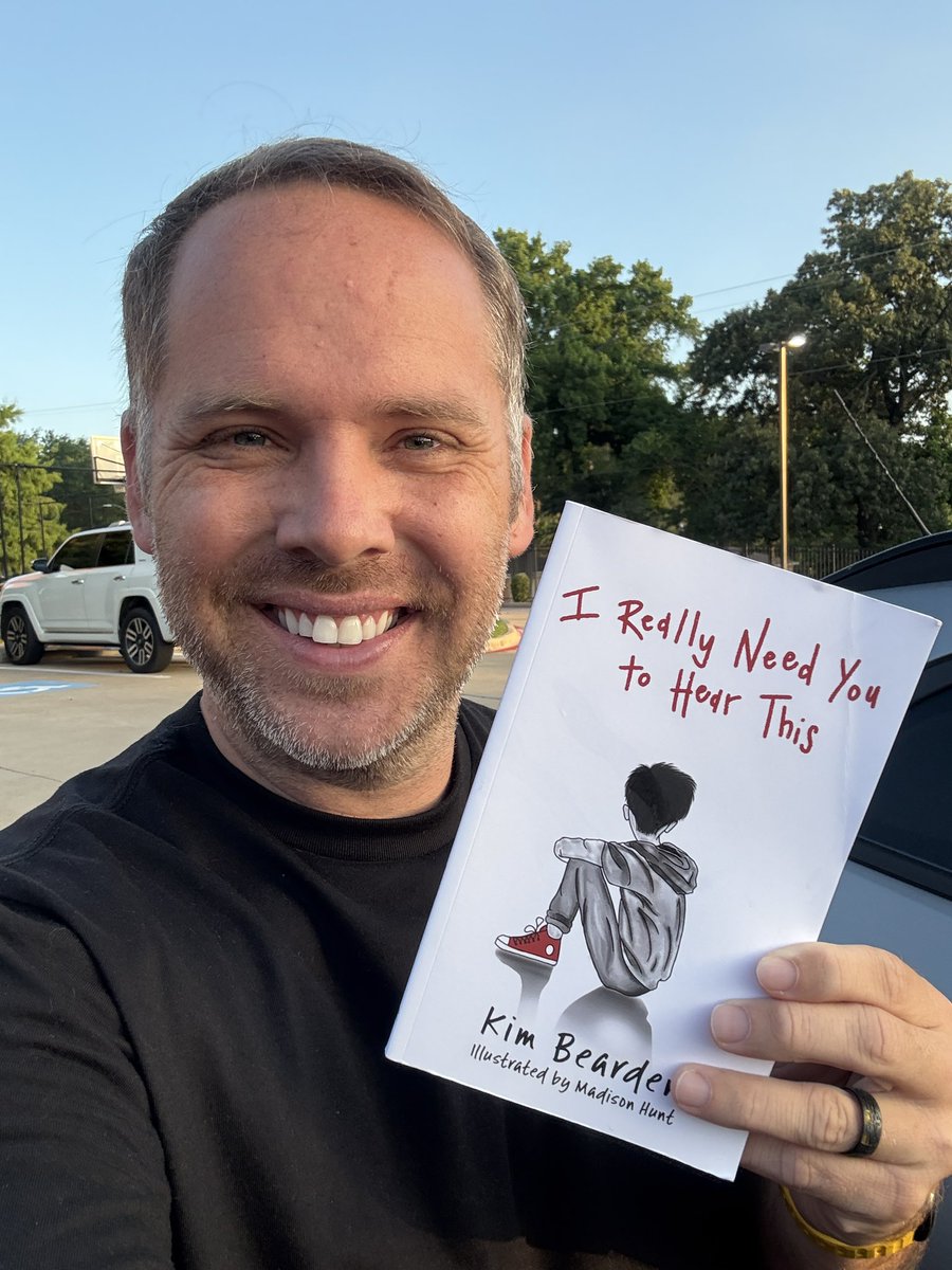 TechNinjaTodd's tweet photo. I’m REALLY loving this new book from @kimbearden!! Check it out: https://t.co/f1T26sFyDp https://t.co/25KutIhFSq