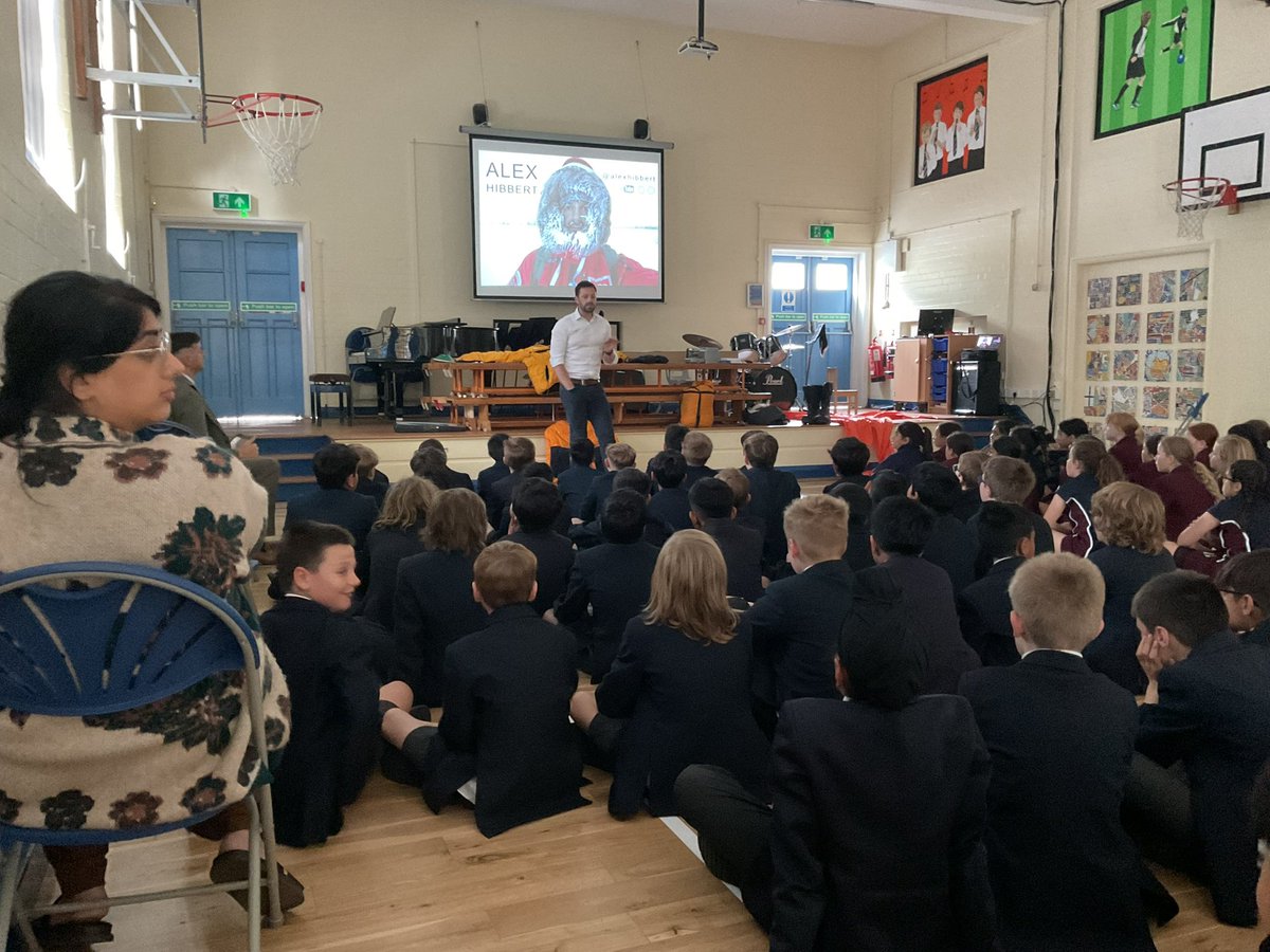 A fantastic talk this afternoon from Polar Explorer Alex Hibbert. A really interesting insight into the challenges he’s faced and how he managed to overcome them. <a href="/BSPDJnrBoys/">Junior Boys <a href="/BoltonSch/">Bolton School</a> Primary Division</a> <a href="/BSPDJnrGirls/">BoltonSchoolJnrGirls</a> @BoltonSch #BSPDJBScience