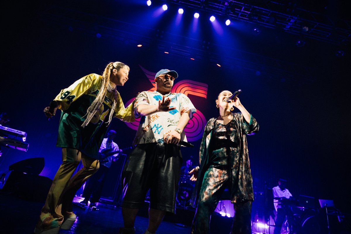 Pushim_info's tweet photo. PUSHIM 25th Anniversary Tour 2025 with Home Grown
Tour Final | 6.20 TOKYO
GUEST: AI、DABO、RUDEBWOY FACE, AKANE, RUEED

Photo by @_24young_ 

Next up

-AFTER PARTY-
7.6 (SUN) 
YOKOHAMA BAYHALL
https://t.co/lvaNcttRmK https://t.co/MsIqRMT8HN