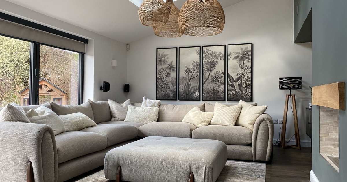 MainInteriors's tweet photo. Timeless Elegance: Our favourite projects from the past are still turning heads! 😍Contact us for a quote! 

#LuxuryDesign#Homemakeover#Vibrantliving#Playfuldesign
#Boldinteriors#Airbnb#HMO's #interiordesign#design#interior #homedecor#home#decor#interiors #homedesign#art https://t.co/s8qPToKMYC