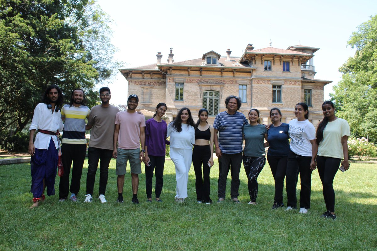 Frehindi's tweet photo. Thank you, @CGIMarseille, @iccr_hq, @MEAIndia for your invaluable support!🙏The International #YogaDay2025 celebration at Parc de la Cerisaie, Lyon, organized by L’Association Frehindi, was pure serenity — filled with OM chants &amp; radiant smiles. Lyon truly felt the peace! 🧘‍♀️✨ https://t.co/taGlT4dAsA