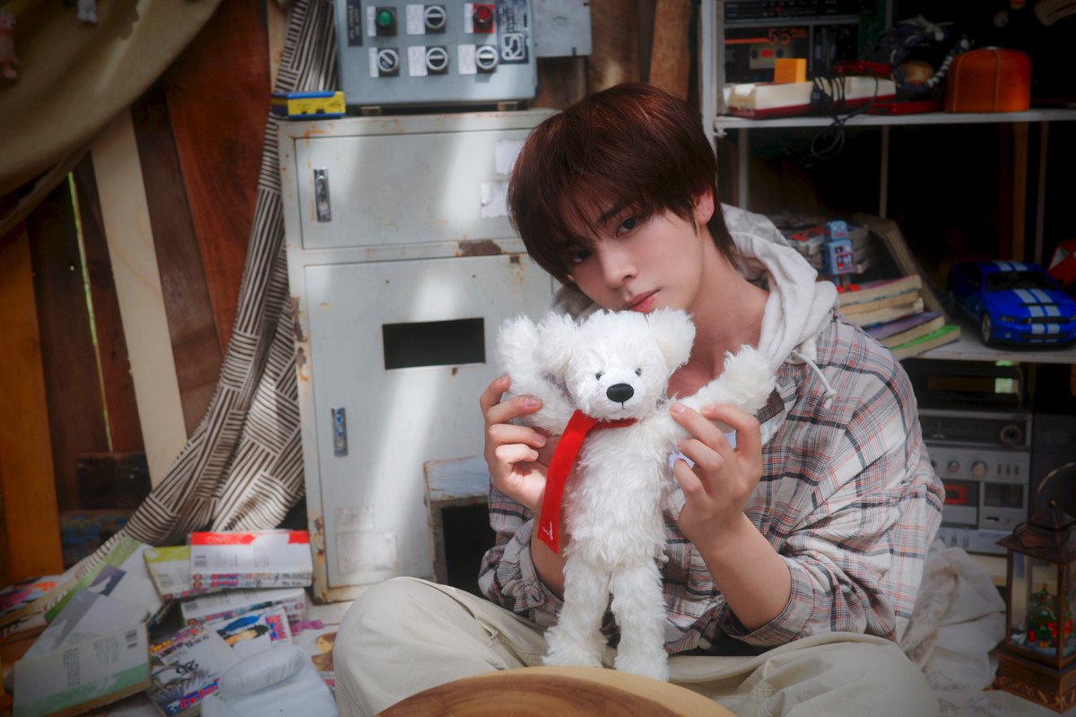 CRAVITY_twt's tweet photo. SET NET G0?!
활동도 잘 부탁해요 러비티💜
#세림 https://t.co/OMnyeNegPu