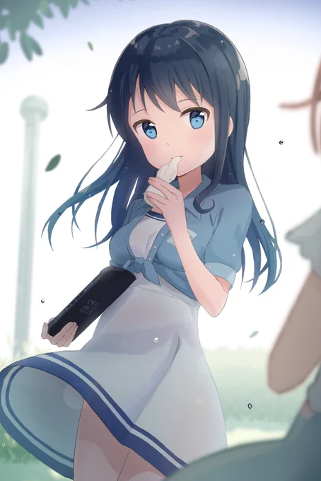 623の日なのでむっちゃんを描きました。右端に見切れているのは誰なのか、伝わりますでしょうか……? #アリスギアお絵かき