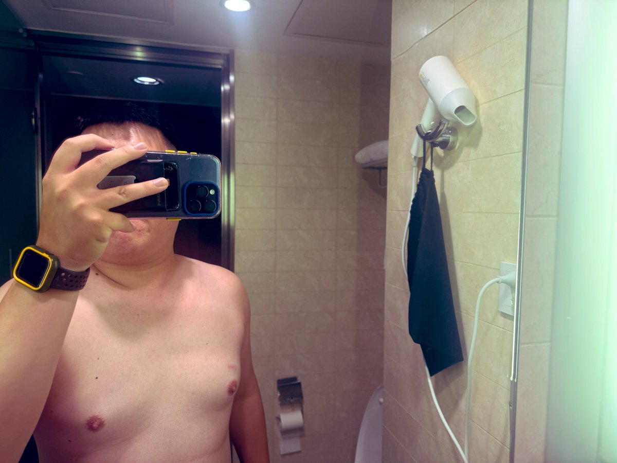 bkk_priv's tweet photo. 😳 https://t.co/FezIxO1gnQ