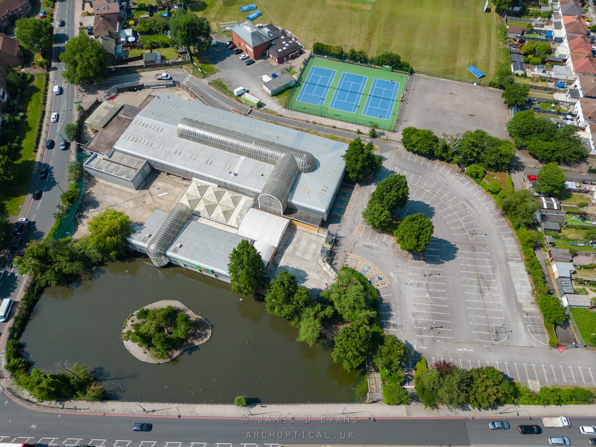 Archoptical tweet media