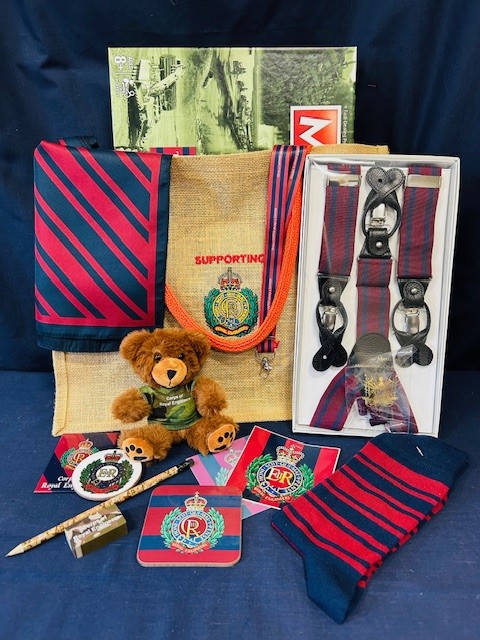 sapper_shop's tweet image. A big thank and good luck to everyone that made a purchase from our online shop between 1st - 21st June!
I am spending the day folding everyone's order form up and we will be drawing the winner on Wednesday when we are both back in the office!
@Proud_Sappers @ReaController
