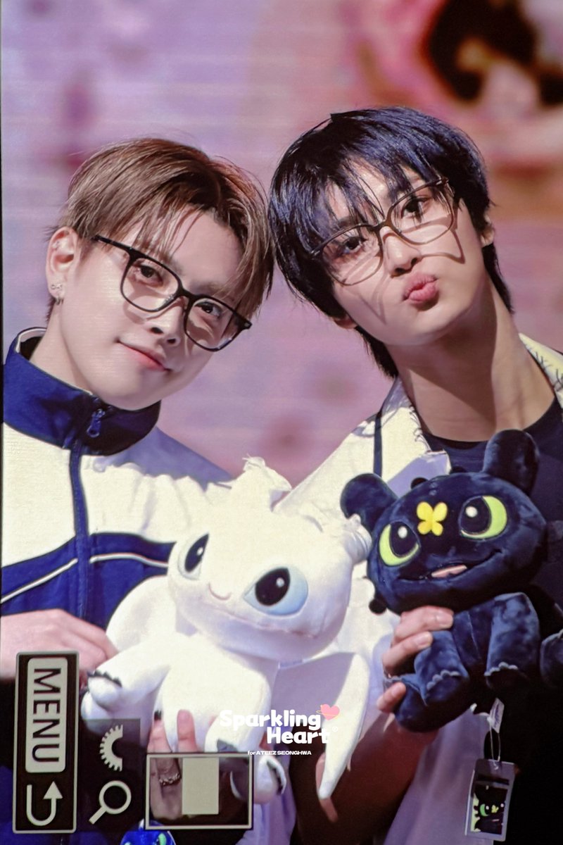SparklingH_0403's tweet photo. 250623

#에이티즈 #ATEEZ #성화 #SEONGHWA #홍중 #HONGJOONG https://t.co/g0s6bjLdbN