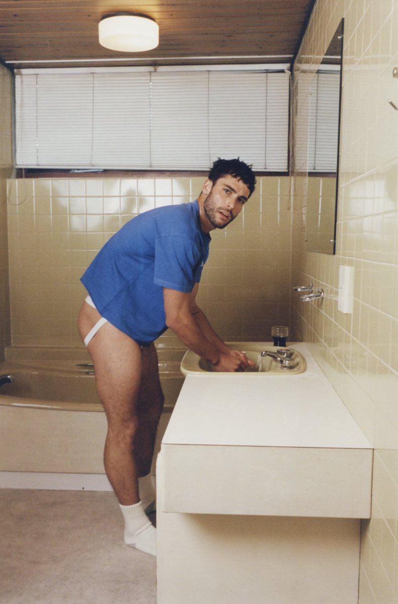 silverbrain212's tweet image. Paolo Busti by Jesse Glazzard