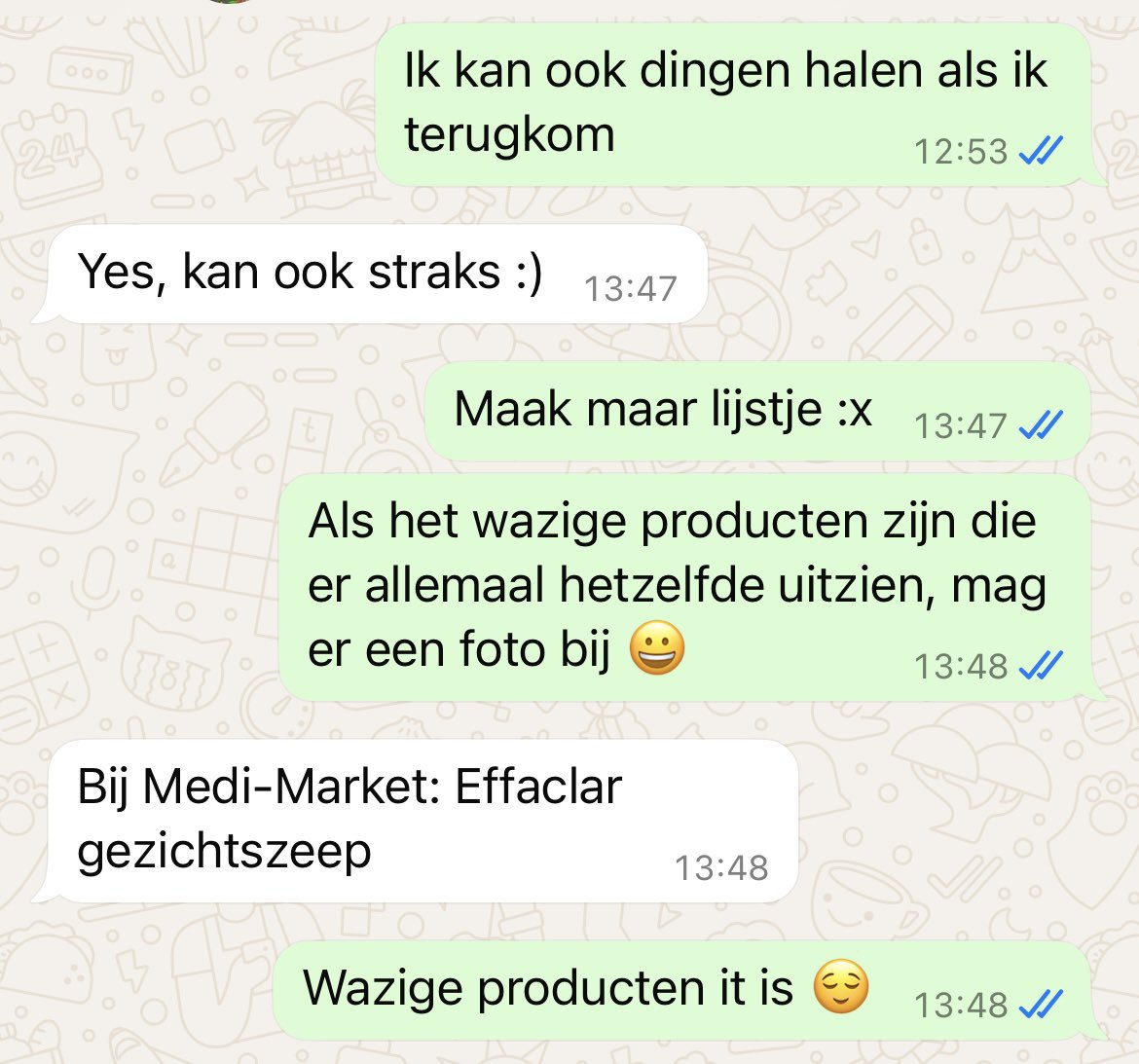 JogchumV's tweet image. Mannen kunnen alles.

Behalve Effaclar gezichtszeep vinden in een rek vol 189 grosso modo dezelfde flesjes 🥲
(Dan hebben we een foto nodig. En mentale steun. En professionele nazorg)