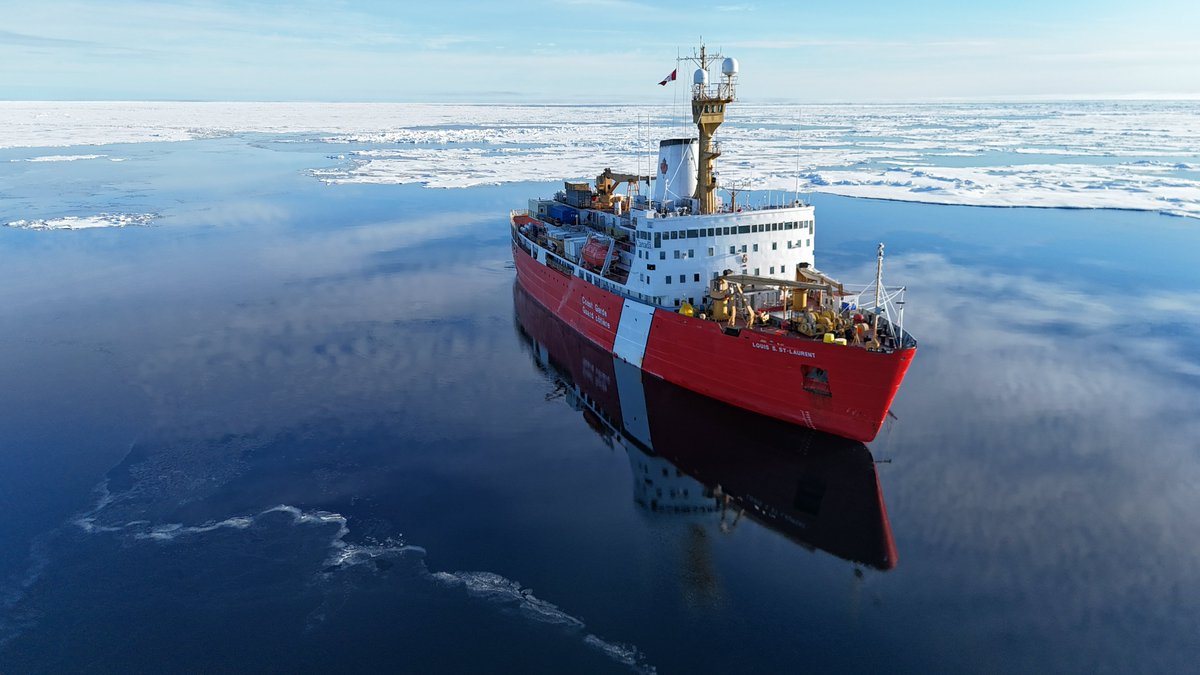Our Arctic season has begun! 🧊🚢

Every summer, our icebreakers head north to support community resupply and scientific research, to ensure safe navigation, and to reinforce Canadian presence in the Arctic.

For more information: canada.ca/en/canadian-co…

📷: Paul Macoun