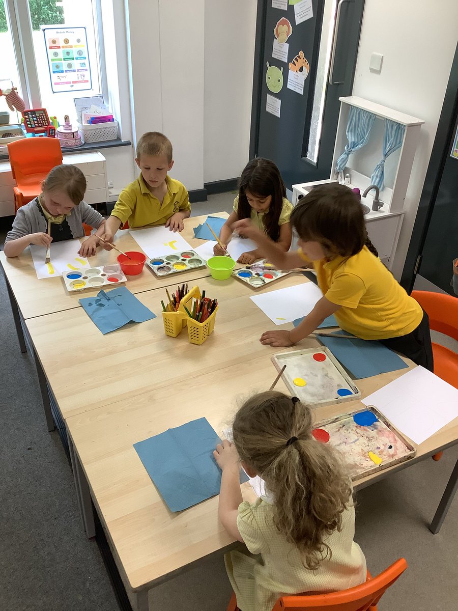 Year 1 St John’s tweet media