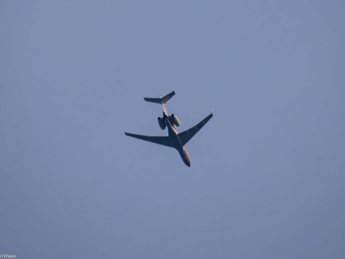 wesleyb1989's tweet photo. 22-6:
#GAF612
#3EBE12 (14+07)
#Luftwaffe #GLEX
BOMBARDIER BD-700 Global 6000/6500
(#NLspot #Planespotting #Nikon #P950 #P1000 #Aviation #Avgeek #ADSB) https://t.co/KfiNycXuCb