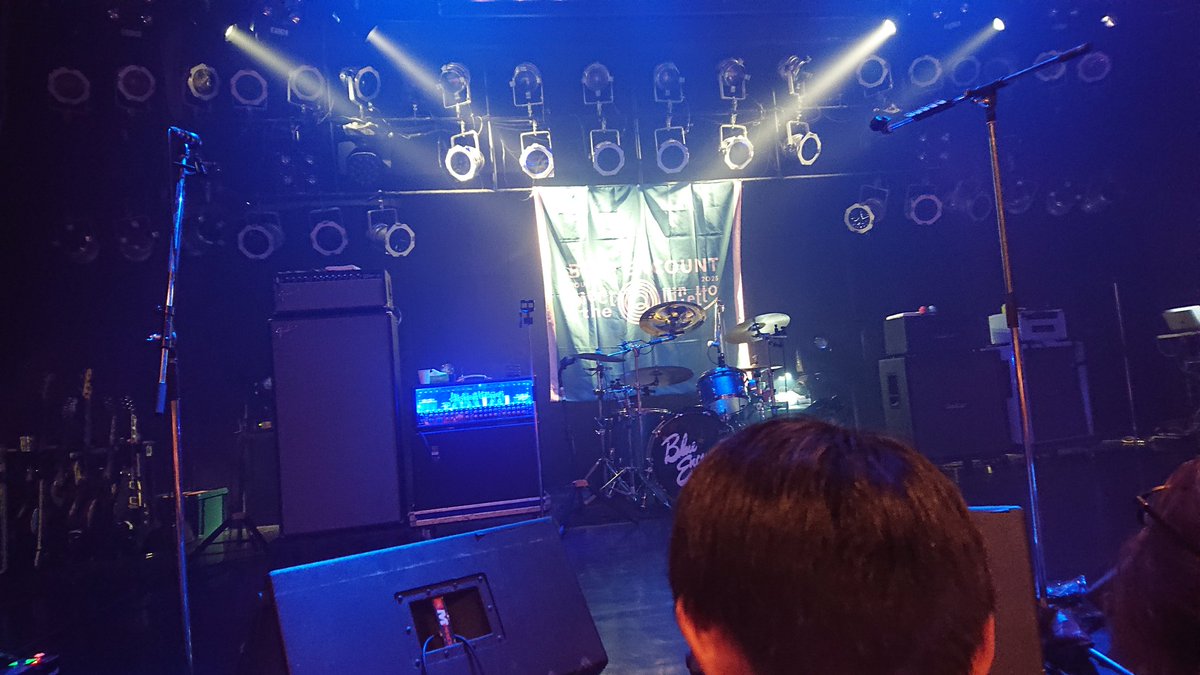 msm__1011's tweet photo. BLUE ENCOUNT熊本！！！！ブルエンおかえり！
まじで地元ソールド公演最高すぎた🐻！
箱パンパンで汗だくになるし、酸欠になりかけるしでもうたまらんやった
最高としか言えん。
ほんとにブルエンありがとう！！！！お疲れさまでした！
そしてさあやおたおめでした💝🍺
#ブルエン
#BLUEENCOUNT https://t.co/TnUKYJd43h