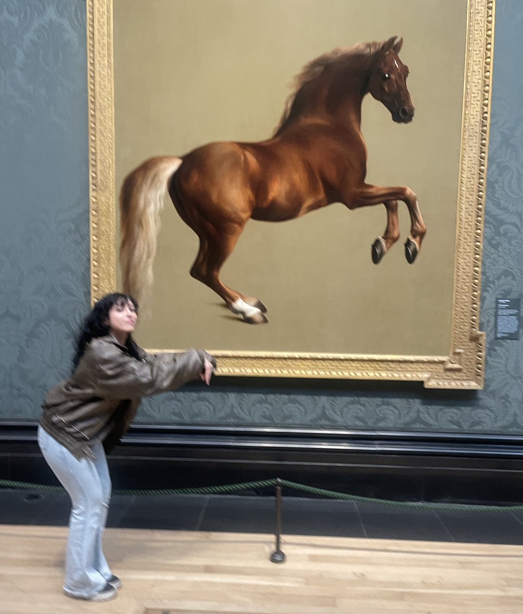 JannerMah's tweet image. It’s London babes🥱