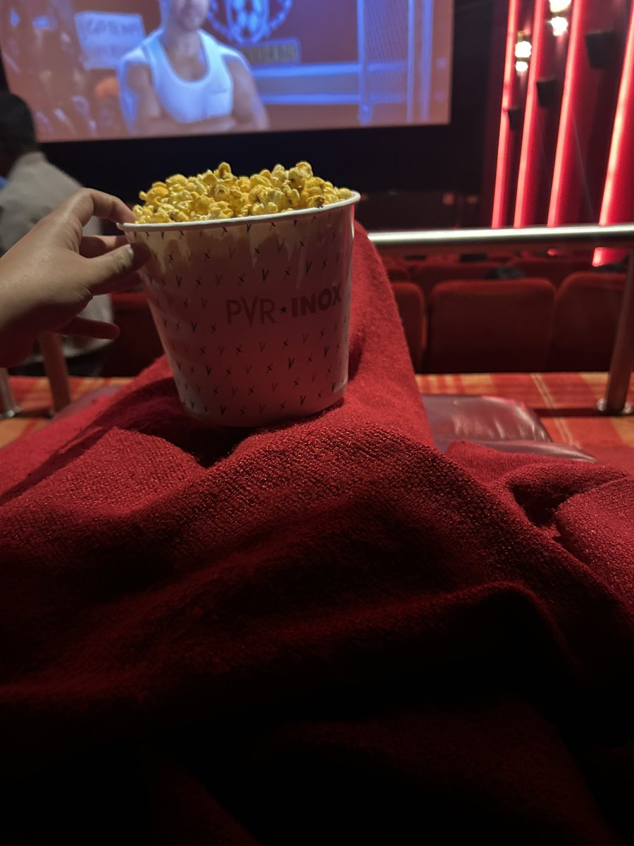 prekaaaaaa's tweet photo. Treated myself to a little cinema therapy 🎥 https://t.co/ymbIuhOJeQ