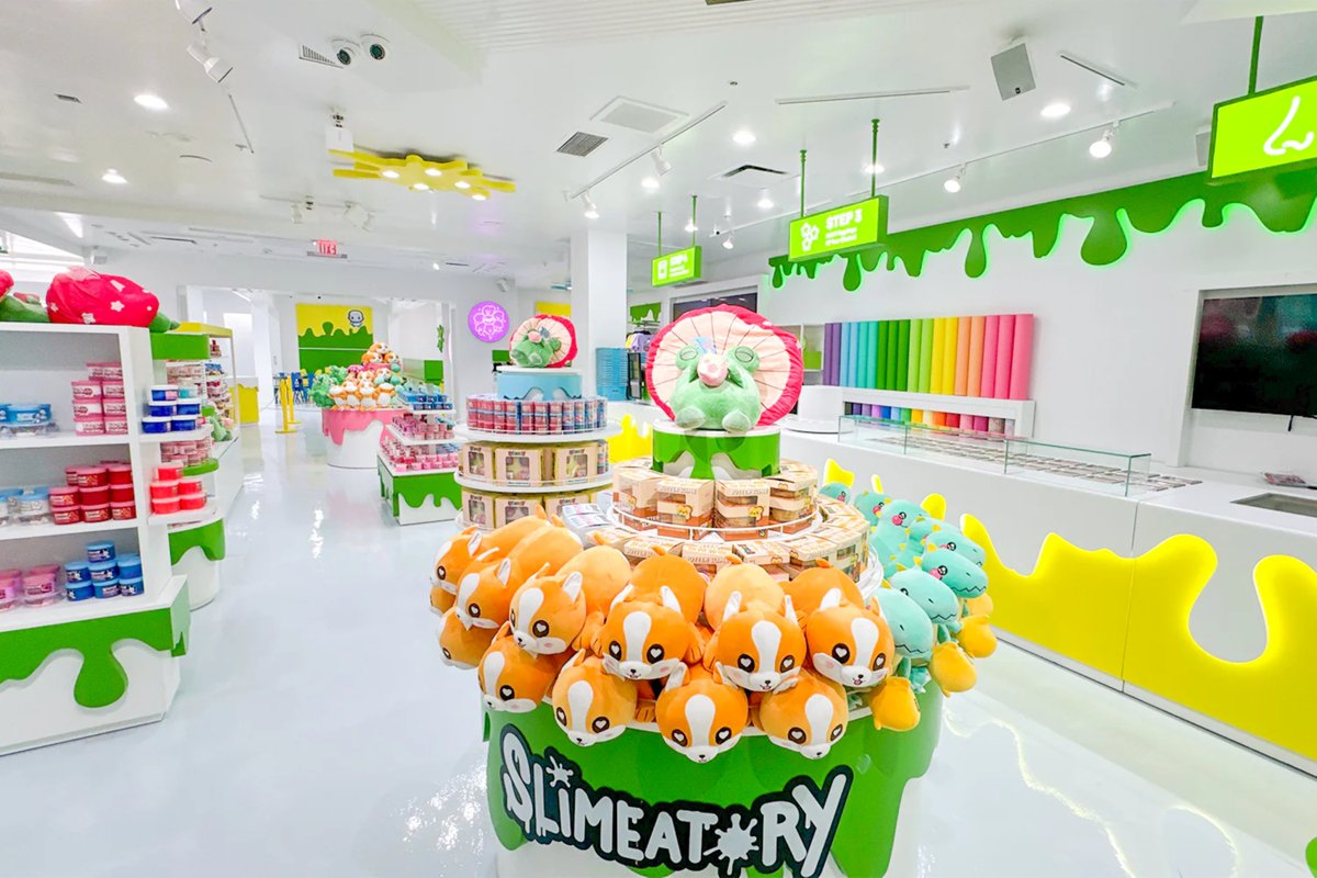 Slime isn’t just for kids anymore. Slimeatory is redefining the mall experience by blending play and purchase in a way that sticks. “Experiential tenants are key to mall repositioning,” says Nicole Larson of Colliers. Read more: ow.ly/Ov0950W8BzZ