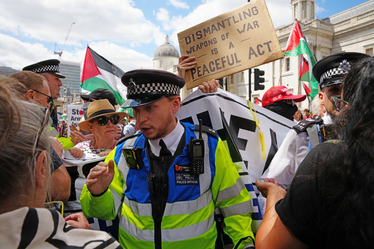 Home Secretary Yvette Cooper said she has decided to proscribe Palestine Action and will lay an order before Parliament next week.

A protest is taking place in London in support of the group.

Read more here: radionewshub.com/articles/news-…