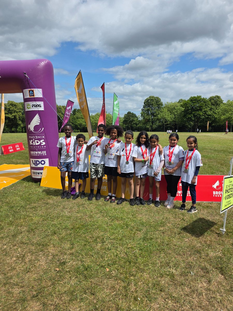 Miss Jones tweet media