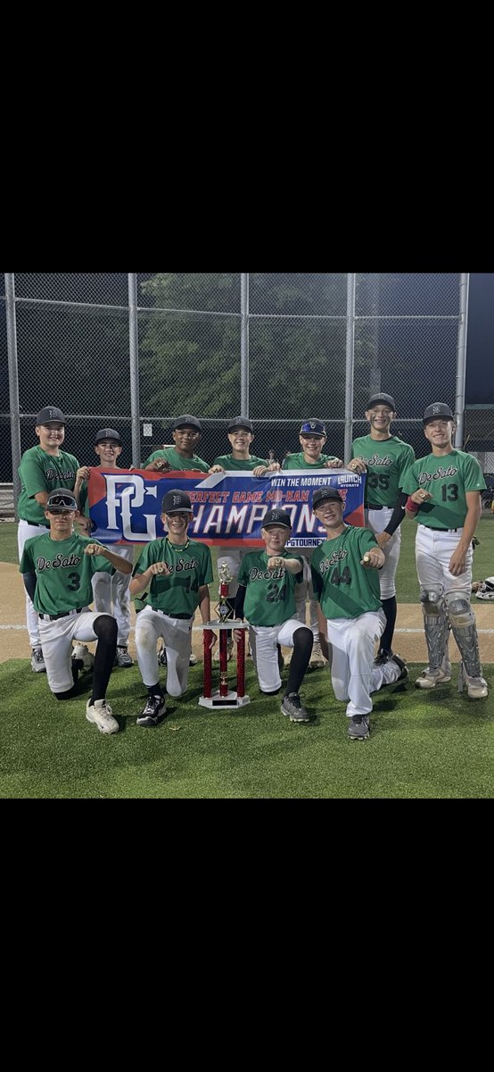 boyera81's tweet photo. 2025 MO-KAN State Champs 13U AAA De Soto Blackcats!!  6-0 on the weekend, 2 walk of wins and some hardware to show for it!  This was a gritty group of young men this weekend. Congrats Blackcats!!
⁦@PGMidwestBB⁩ #blackcatsbaseball https://t.co/8AXAyIy43g
