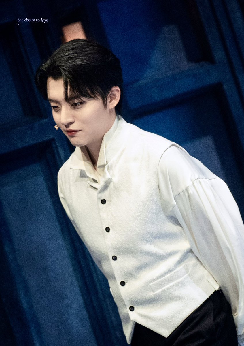 250622 밤 두 낫 디스터브 커튼콜
*
제스 블레이크 #윤재호 배우