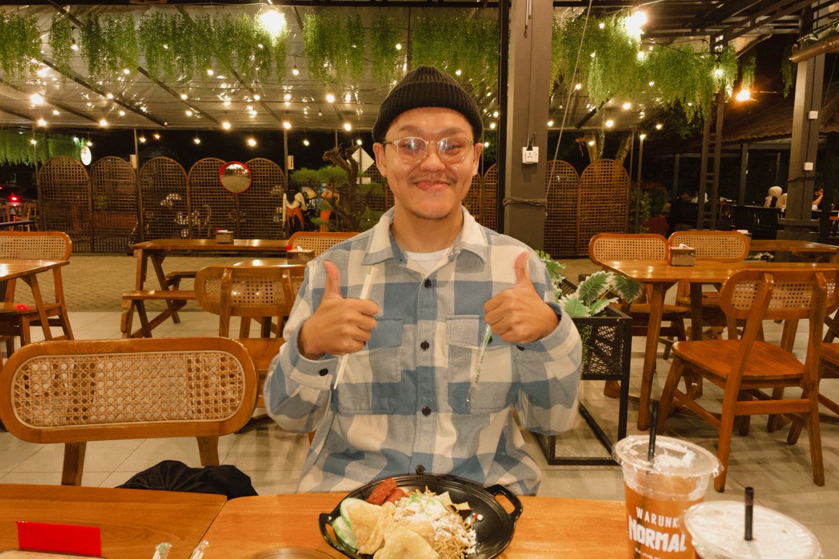 draftme_____'s tweet image. food blogahhh 🤤